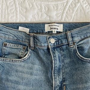 Reformation Jeans size 28.